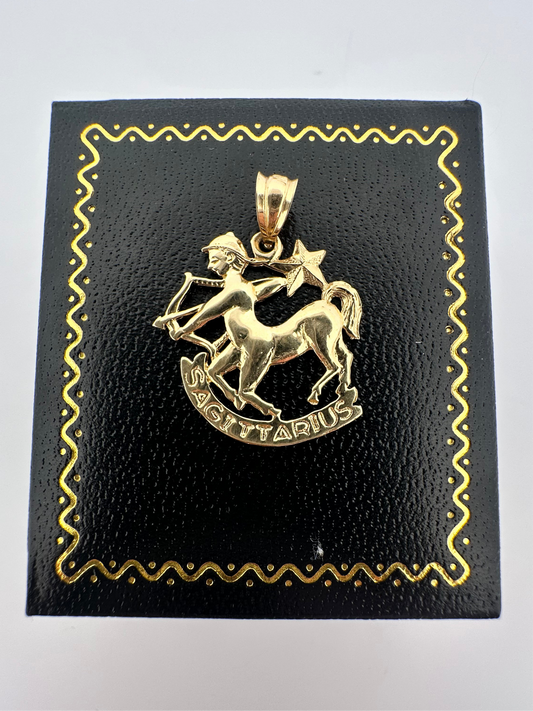 Vintage Sagittarius zodiac pendant in 14k yellow gold