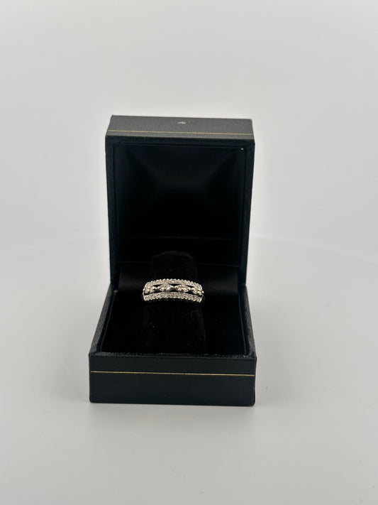 Vintage 14k white gold natural diamond band