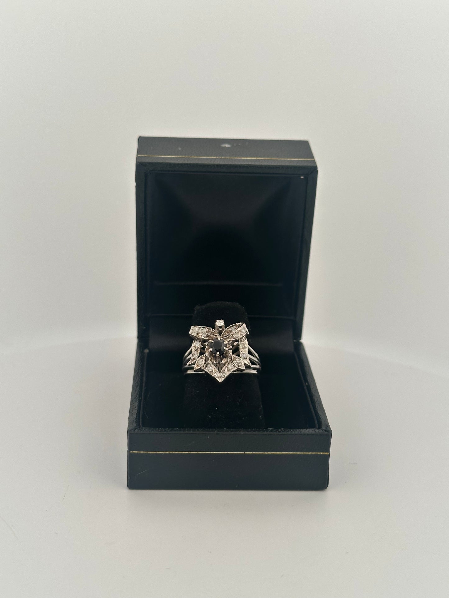 Antique natural diamond and sapphire Belle Époque era ring in sterling silver