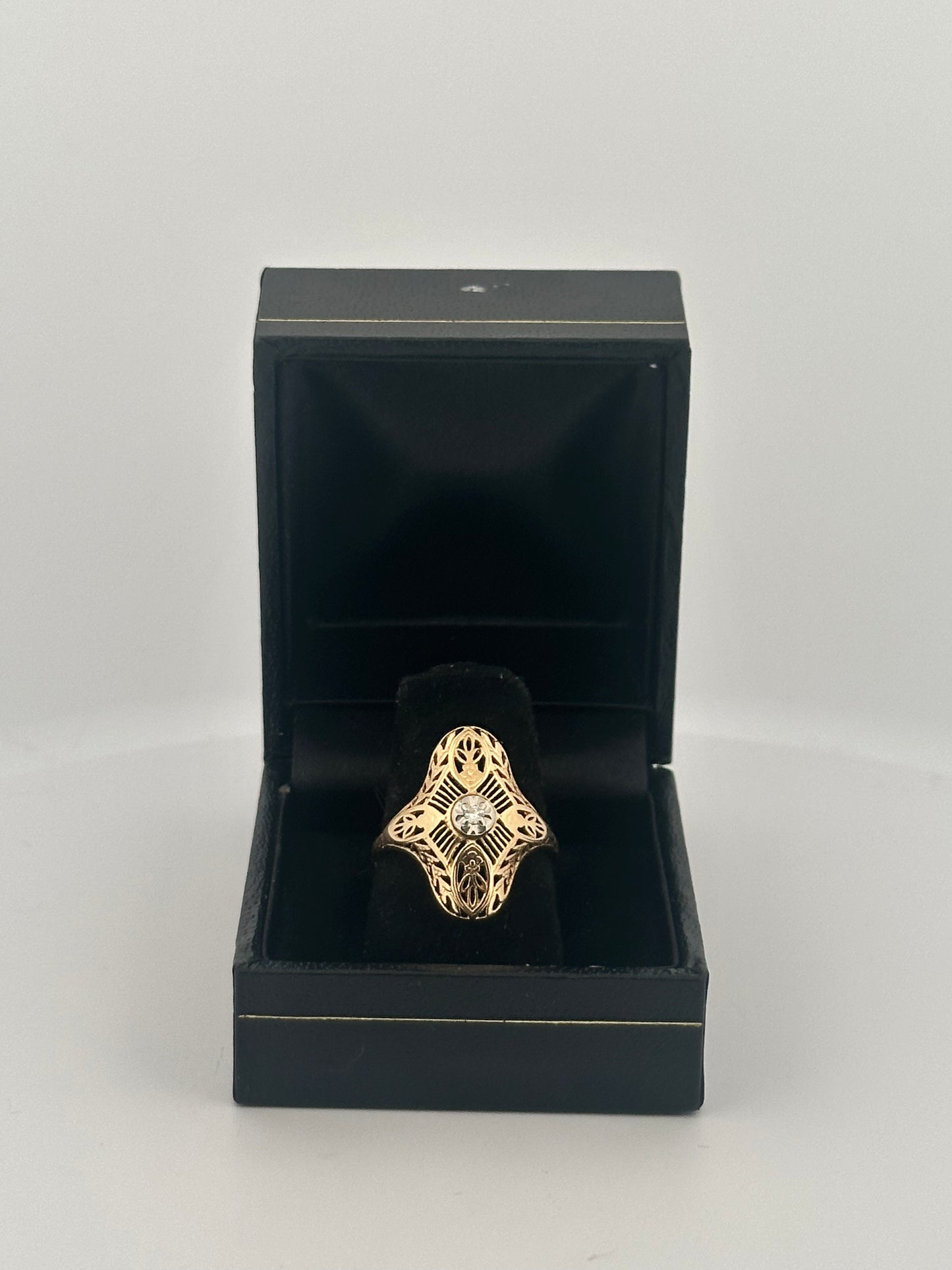 Vintage art deco shield ring in 10k yellow gold