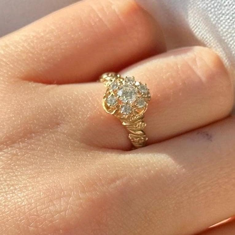Antique Victorian 12k solid gold ring with old European cut center diamond