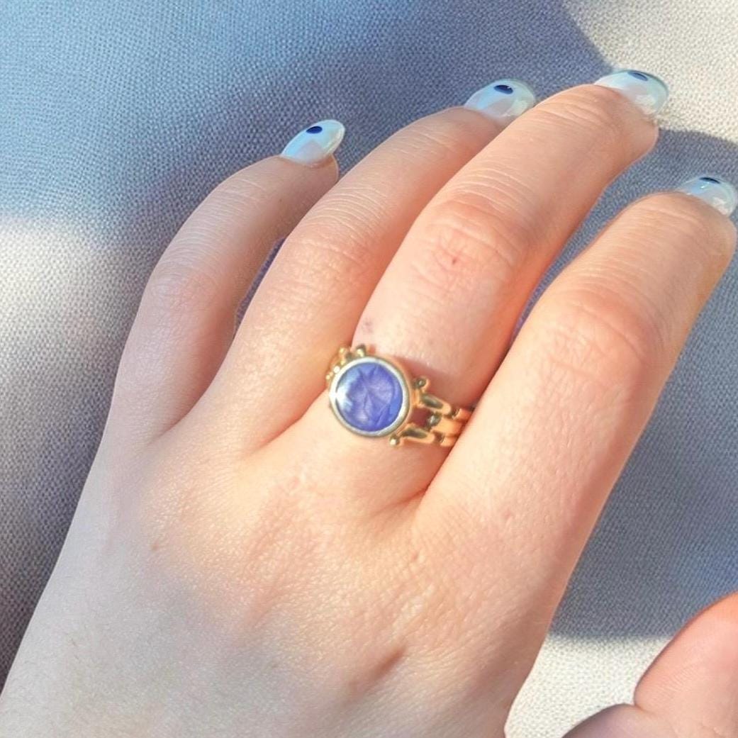 vintage 14k solid yellow gold intaglio ring circa 1980s