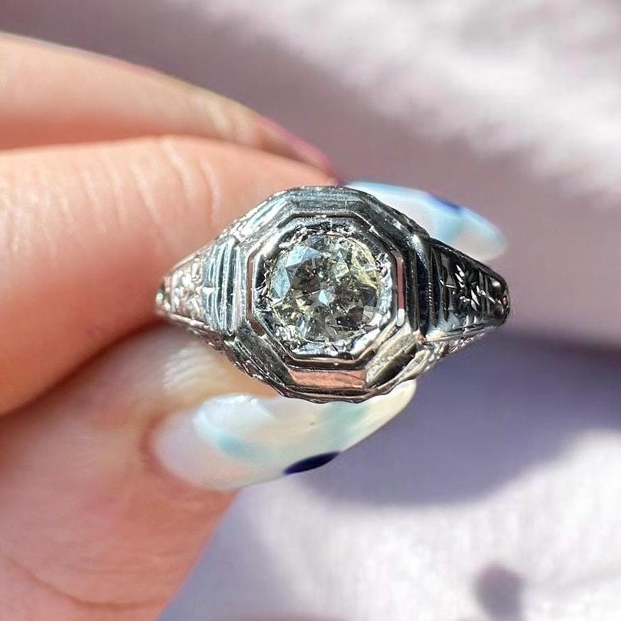 Antique art deco natural diamond engagement ring - 14k white gold