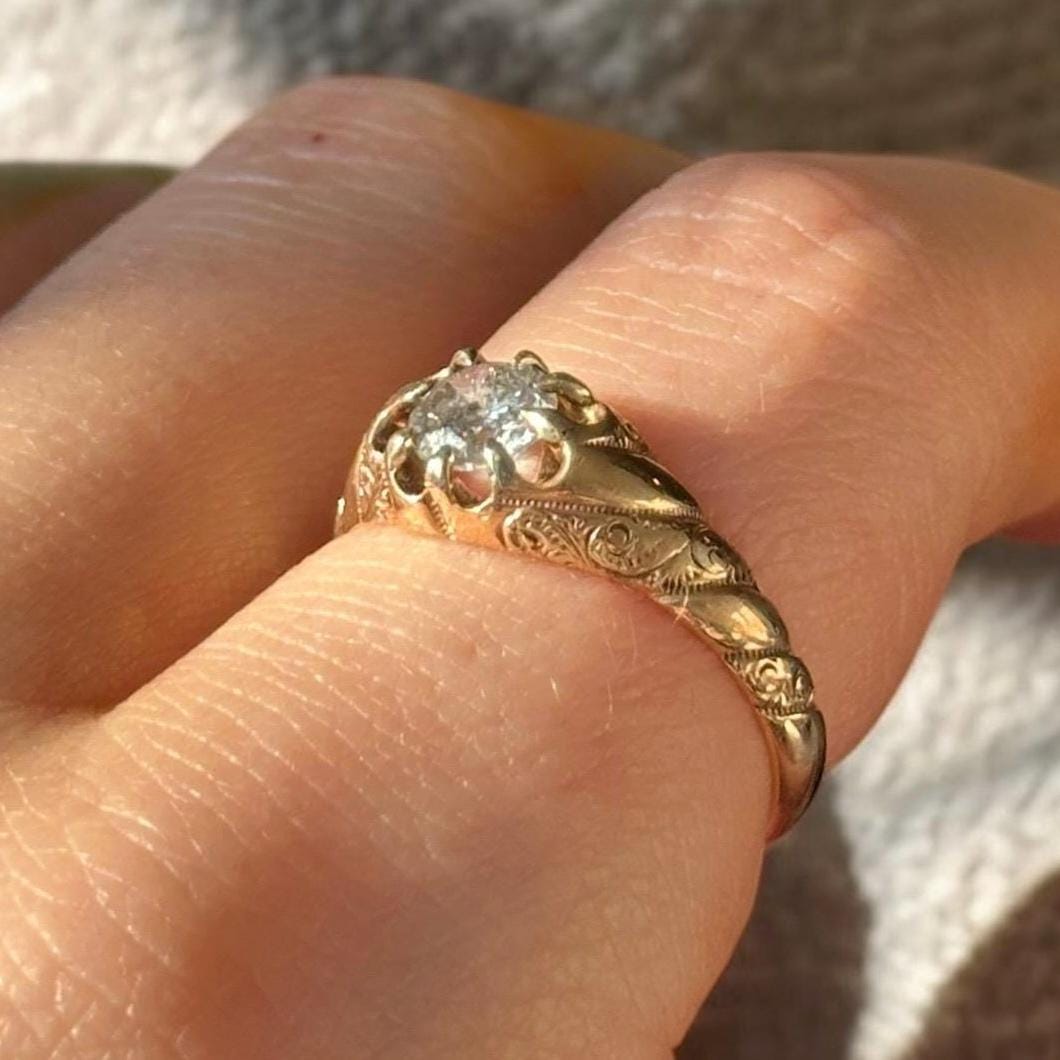 Antique Victorian buttercup ring with .85ct Natural old European cut diamond - 14k yellow gold