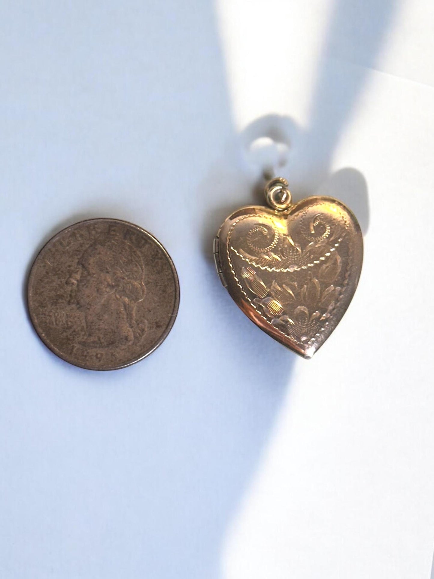 vintage solid gold heart locket - 14k yellow gold