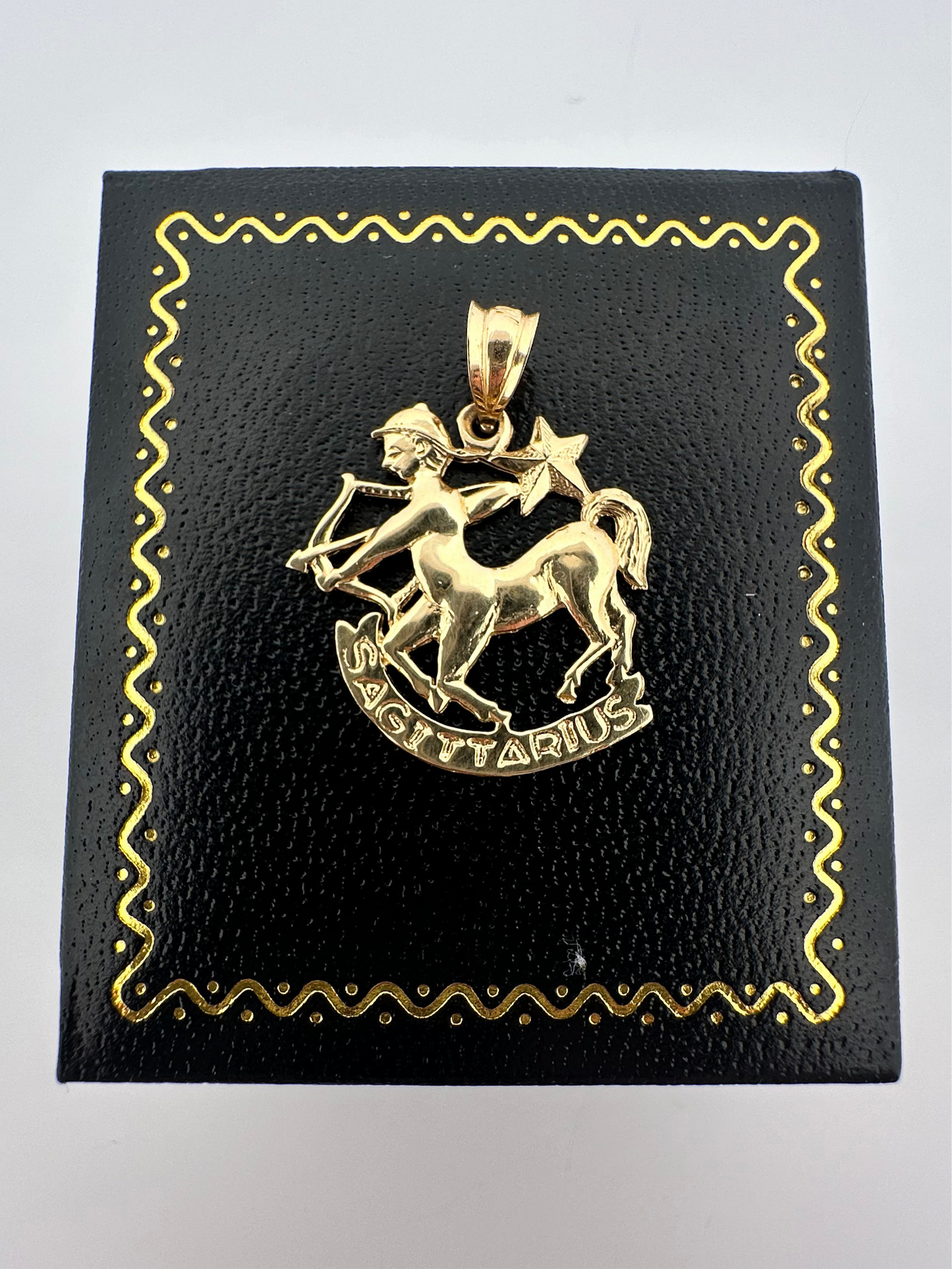 Vintage Sagittarius zodiac pendant in 14k yellow gold