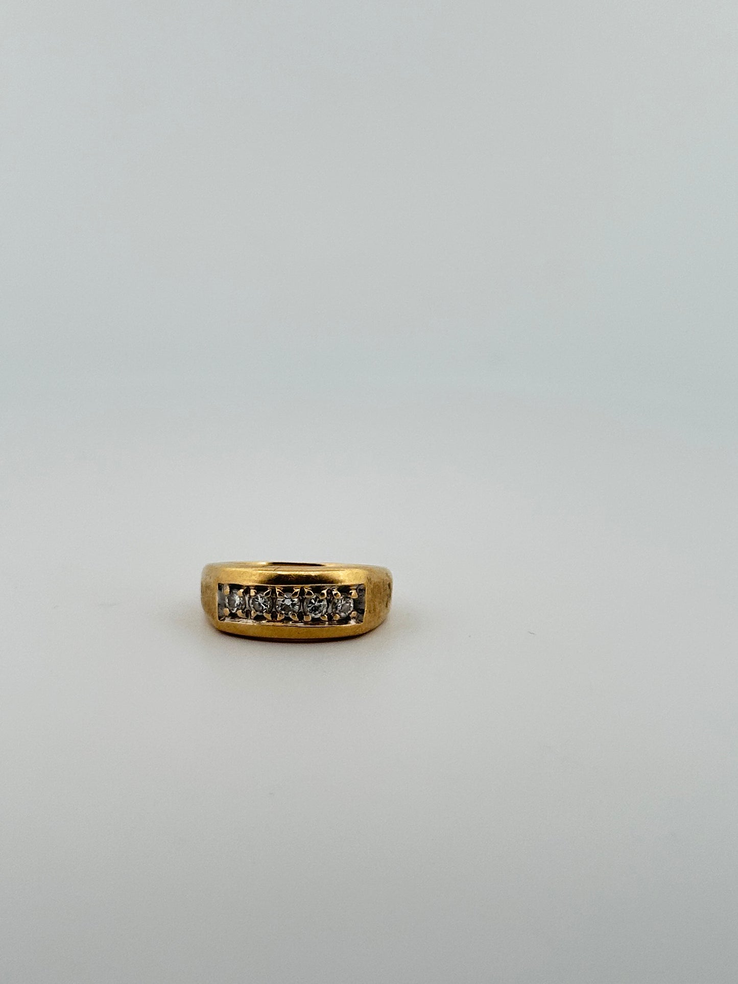 Vintage 14k yellow gold diamond band