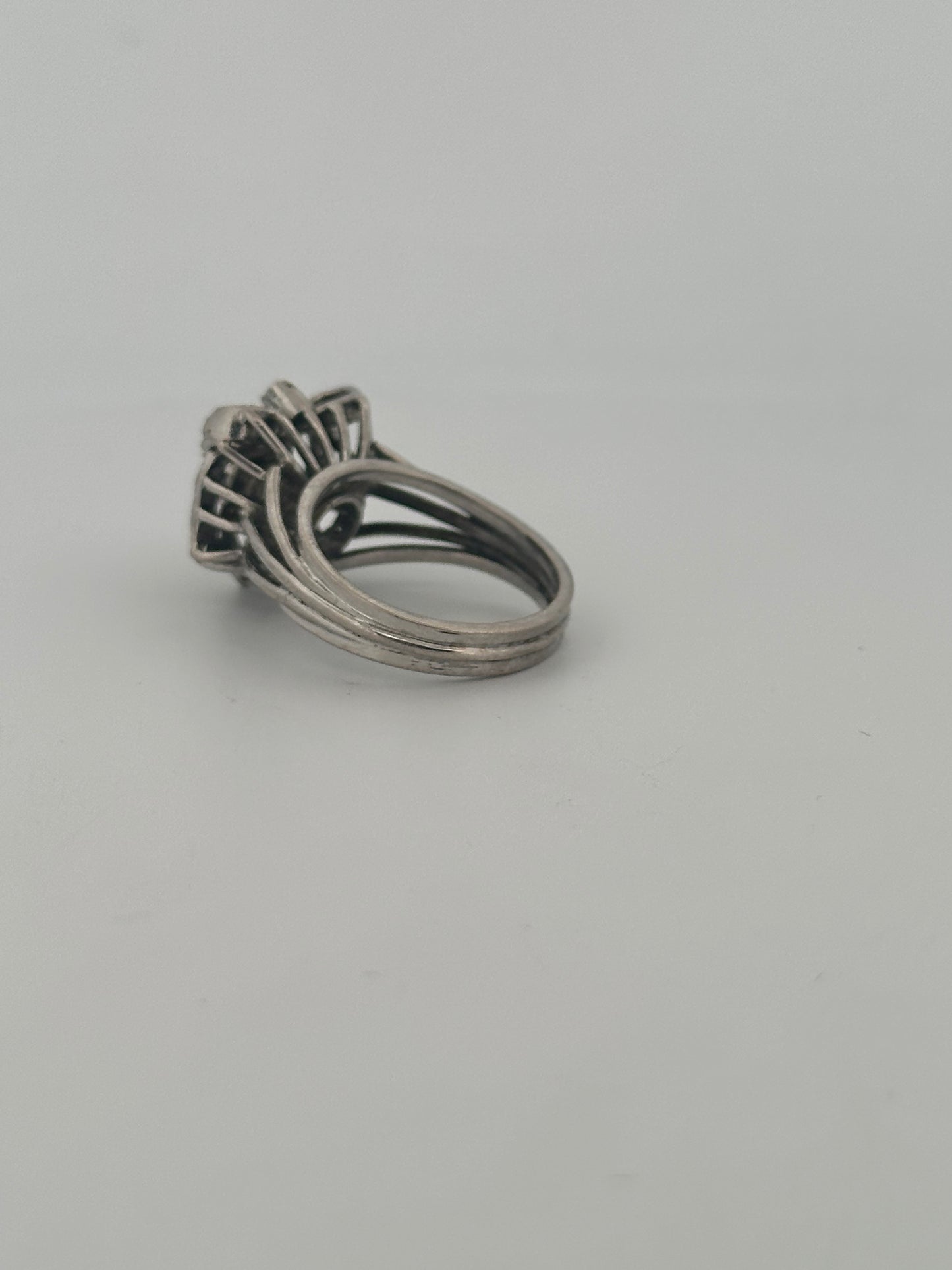 Antique natural diamond and sapphire Belle Époque era ring in sterling silver