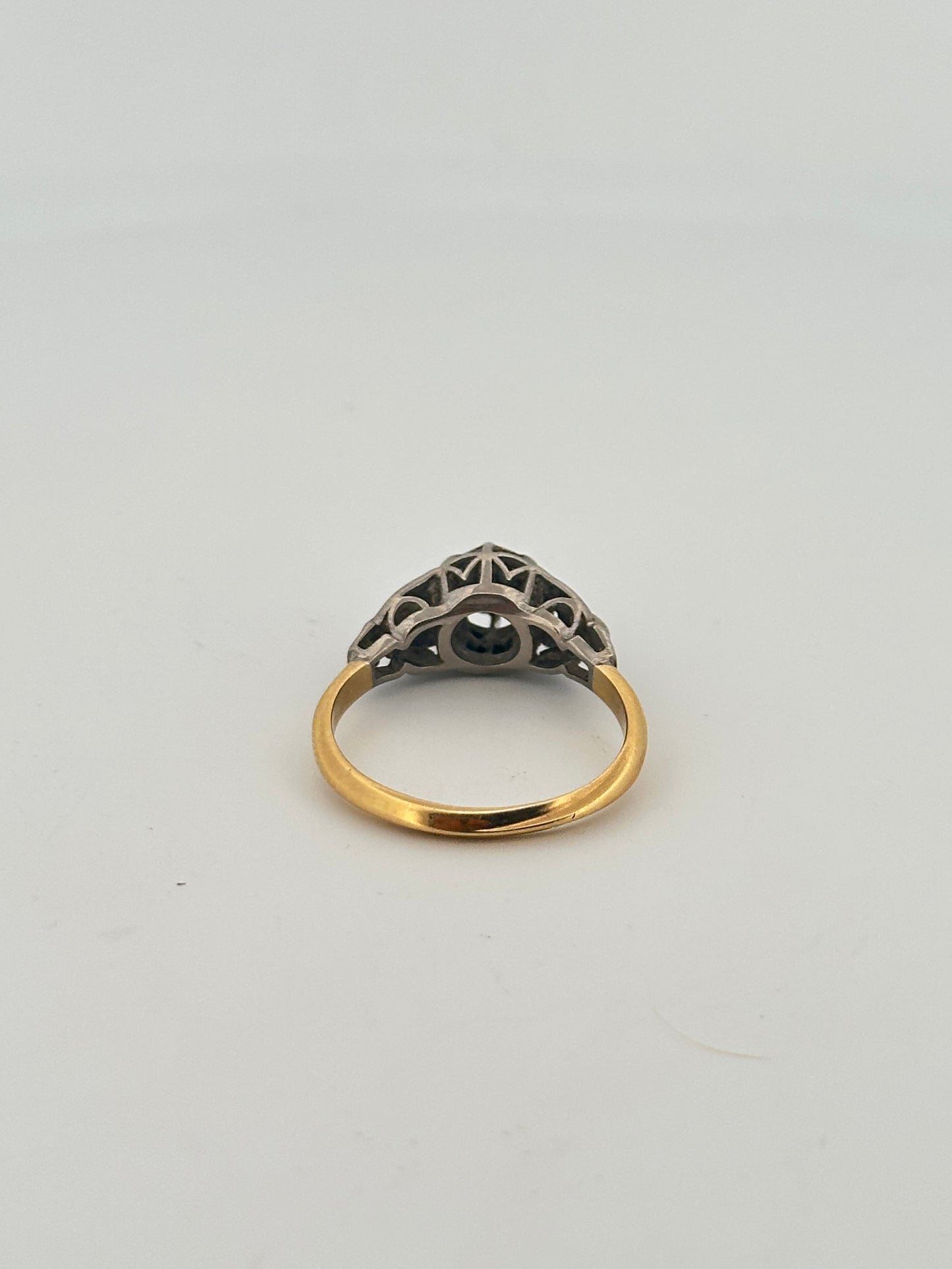 Antique art deco antique single cut diamond two tone ring in 18k gold