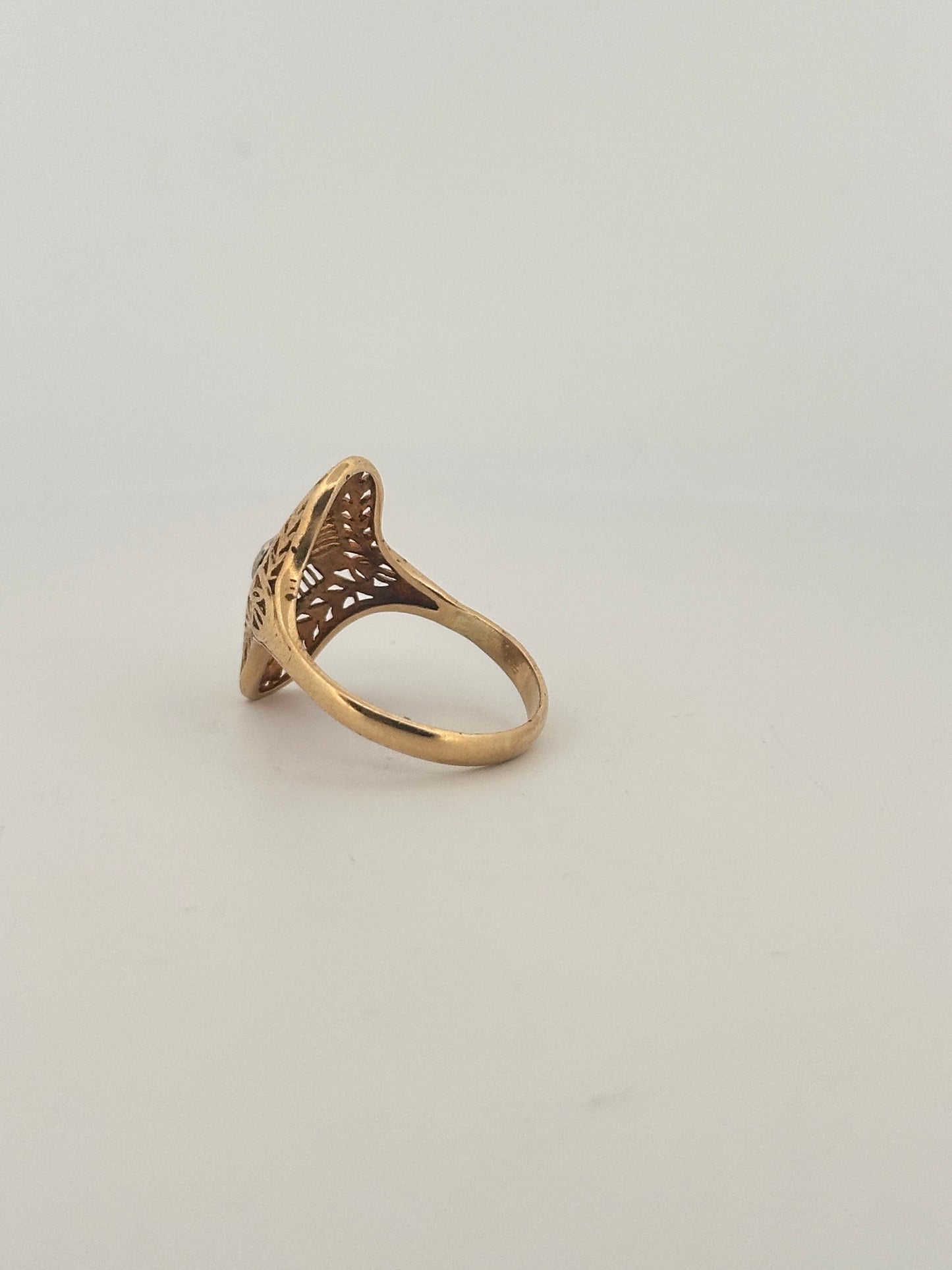 Vintage art deco shield ring in 10k yellow gold