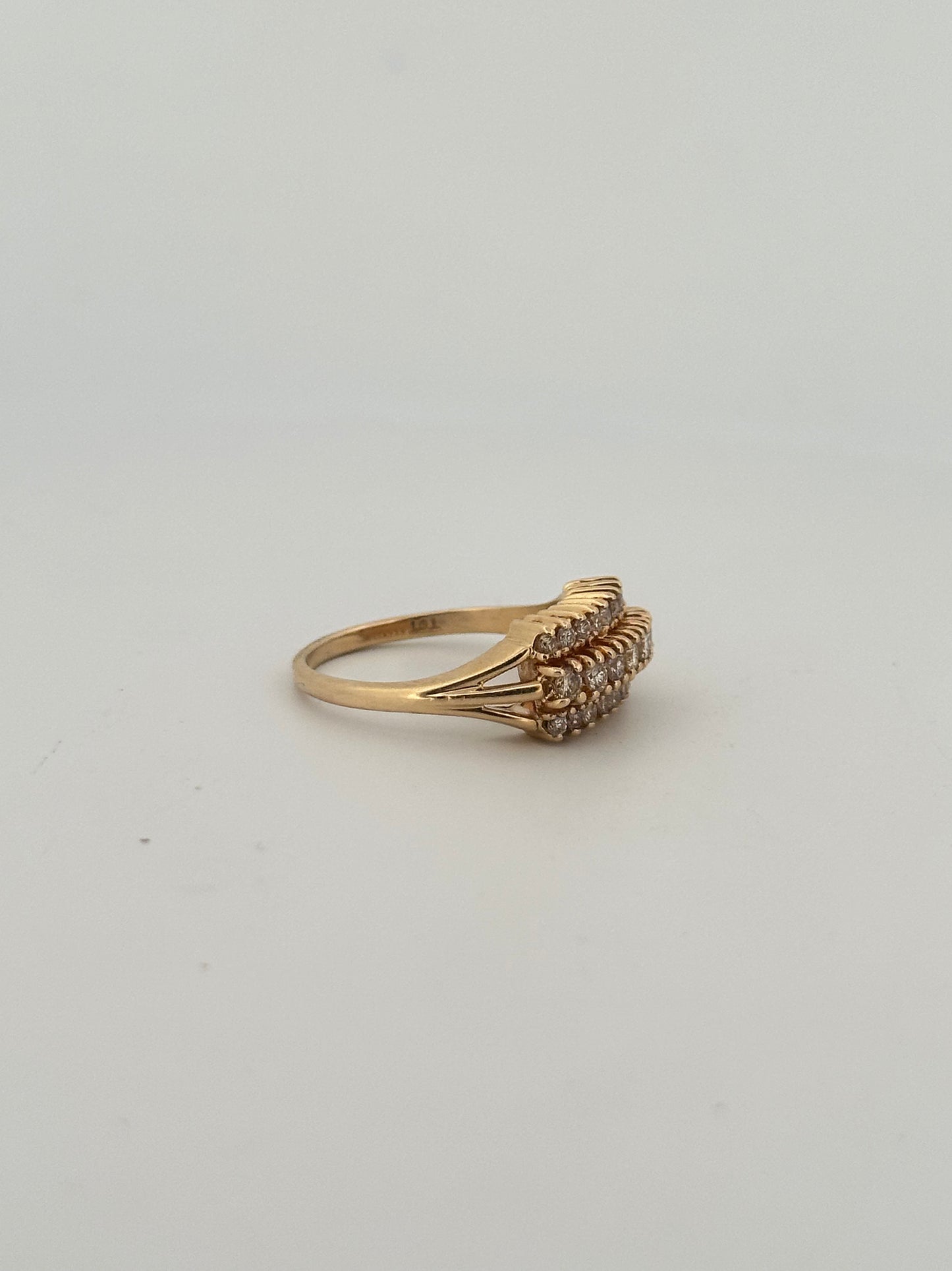 Vintage natural diamond triple row band in 14k yellow gold