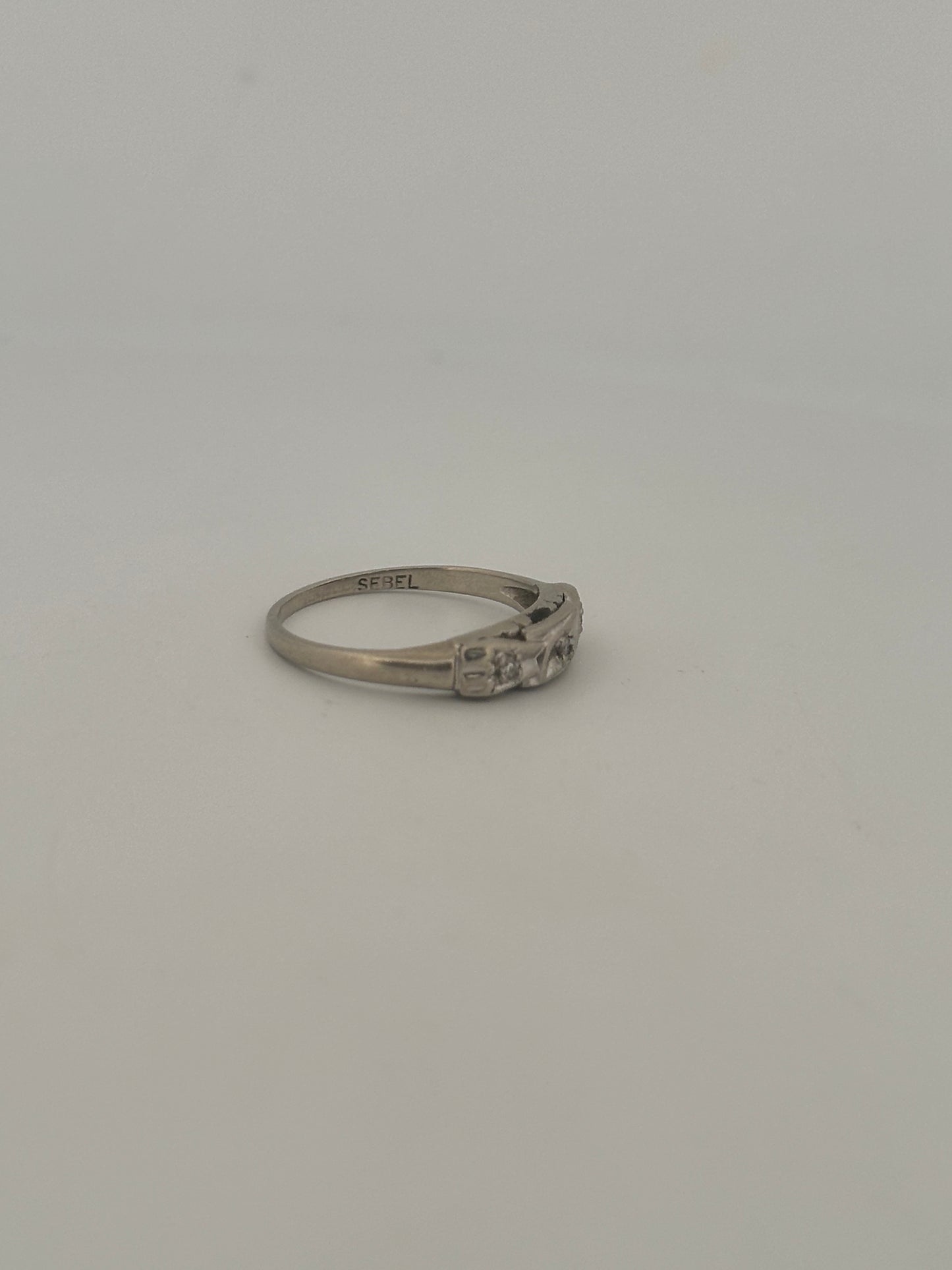 Vintage natural diamond bow stacker band in 14k white gold circa 1940s