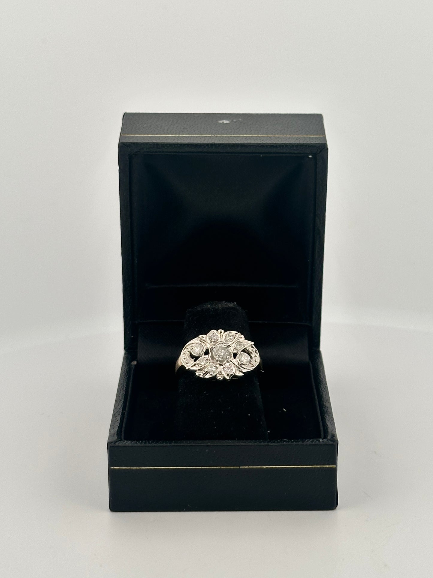 Antique natural diamond dinner ring in 14k gold