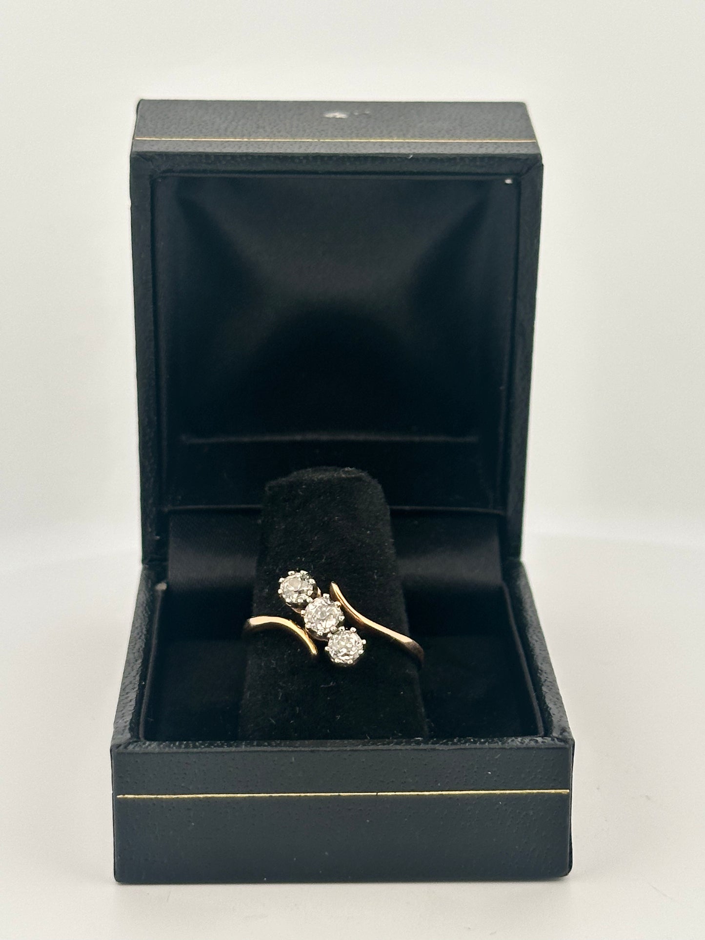 Antique Victorian old mine cut trilogy ring in 14k yellow gold