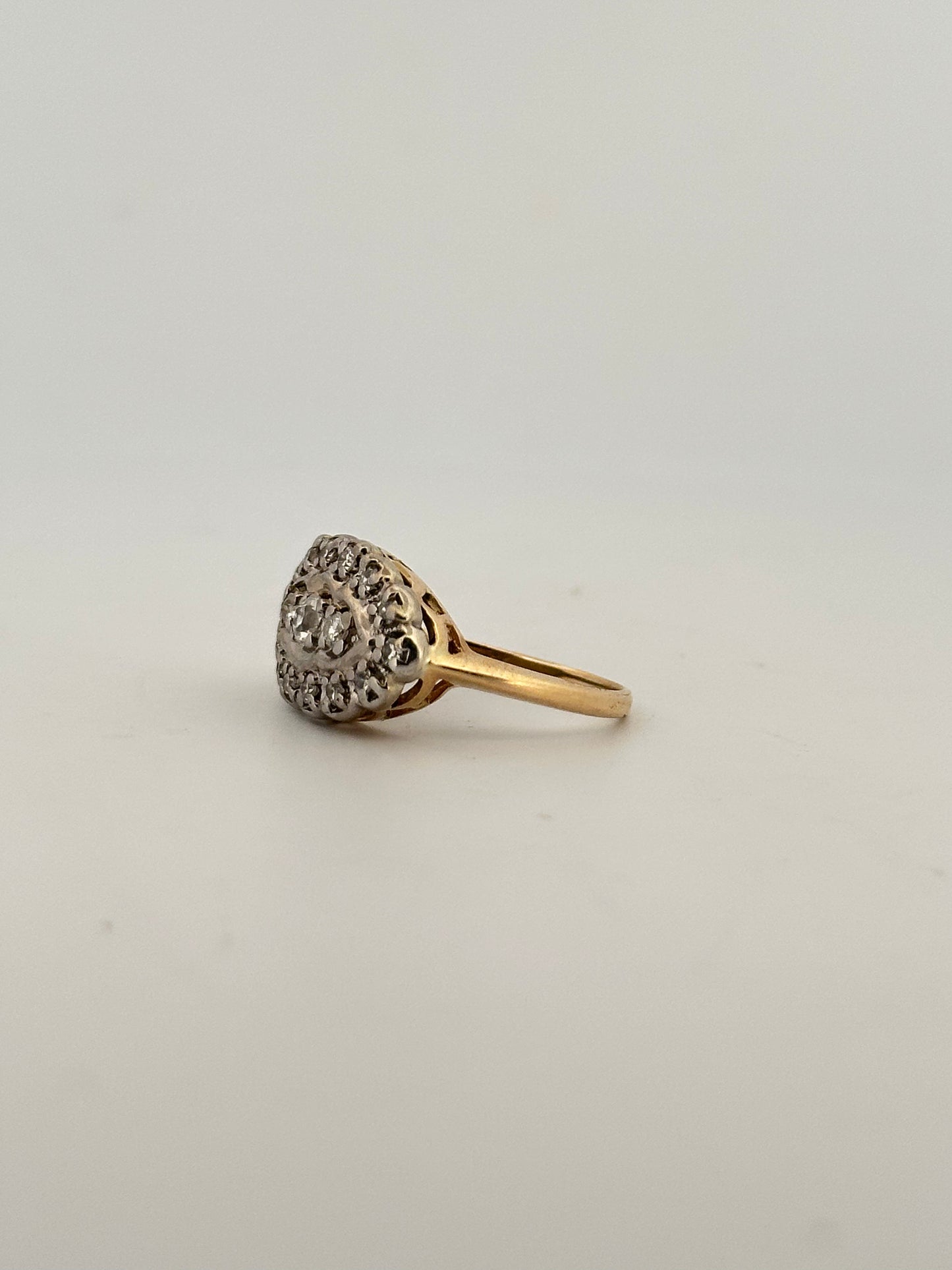Vintage natural diamond dinner ring in 14k gold circa 1930s