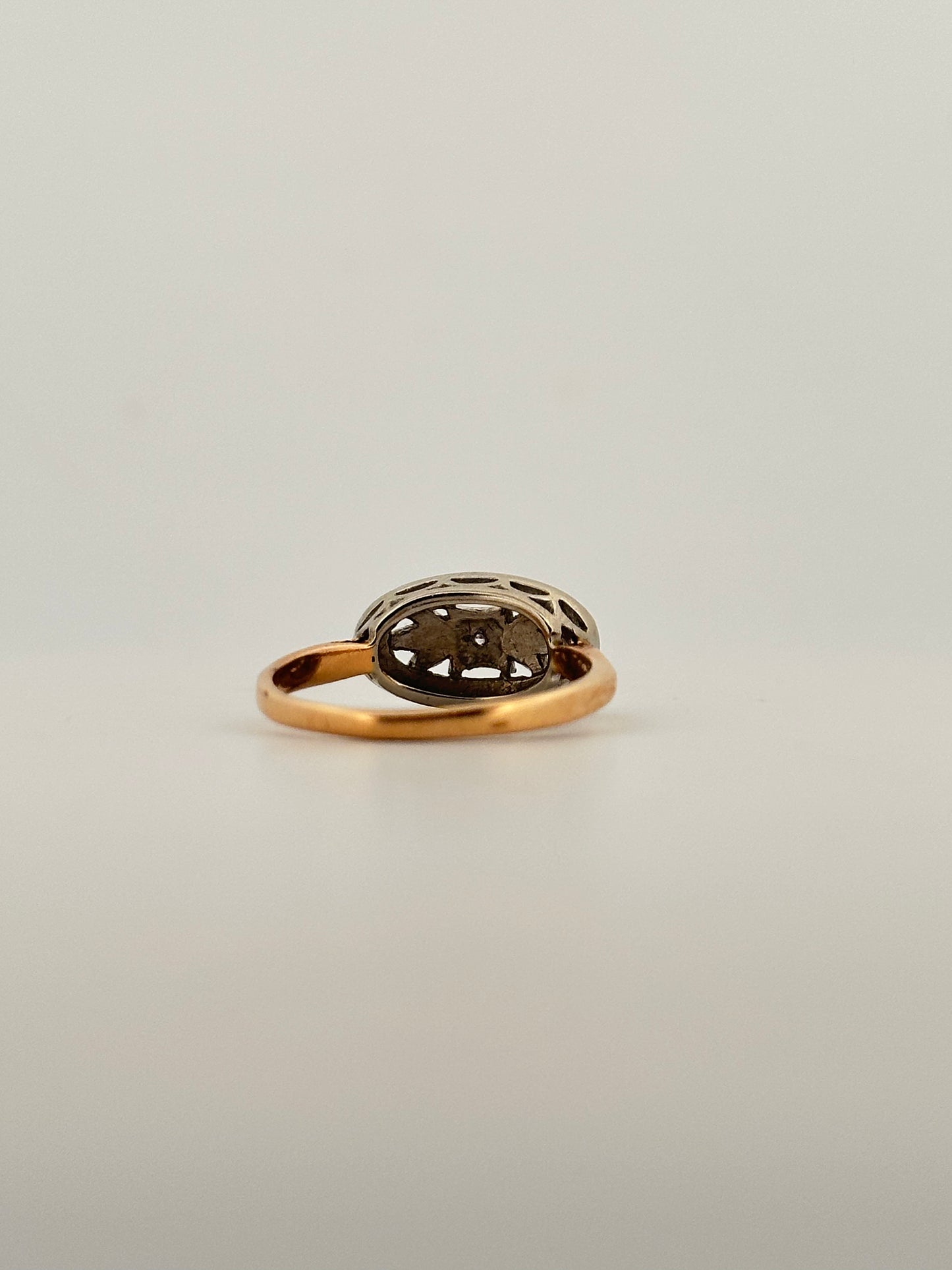 Antique natural diamond dinner ring in 10k gold circa 1940s