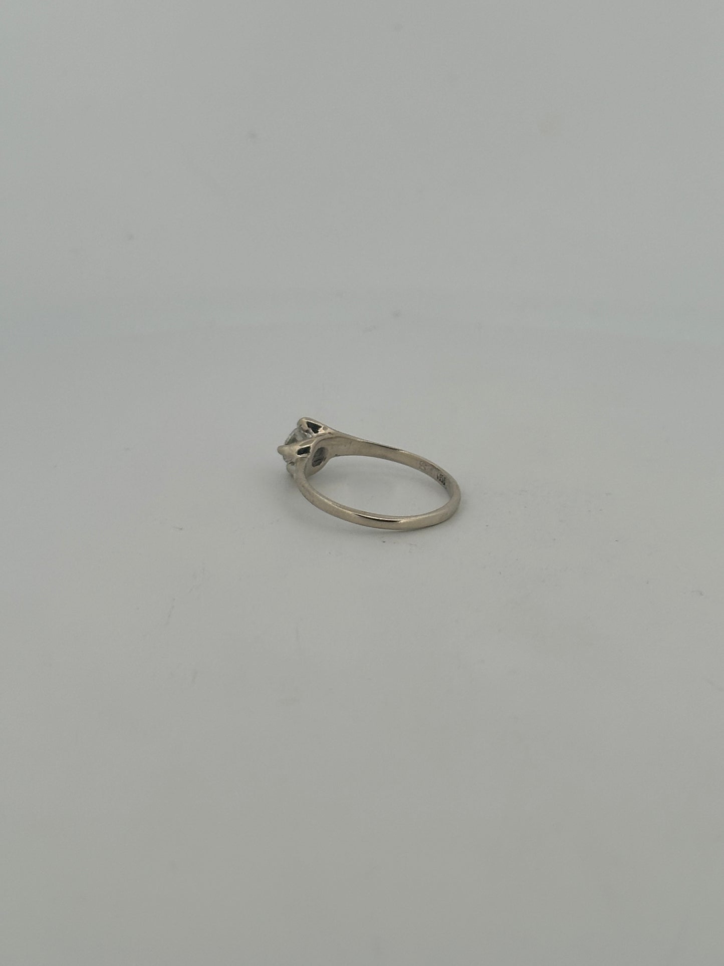 Vintage natural diamond solitaire in 10k white gold