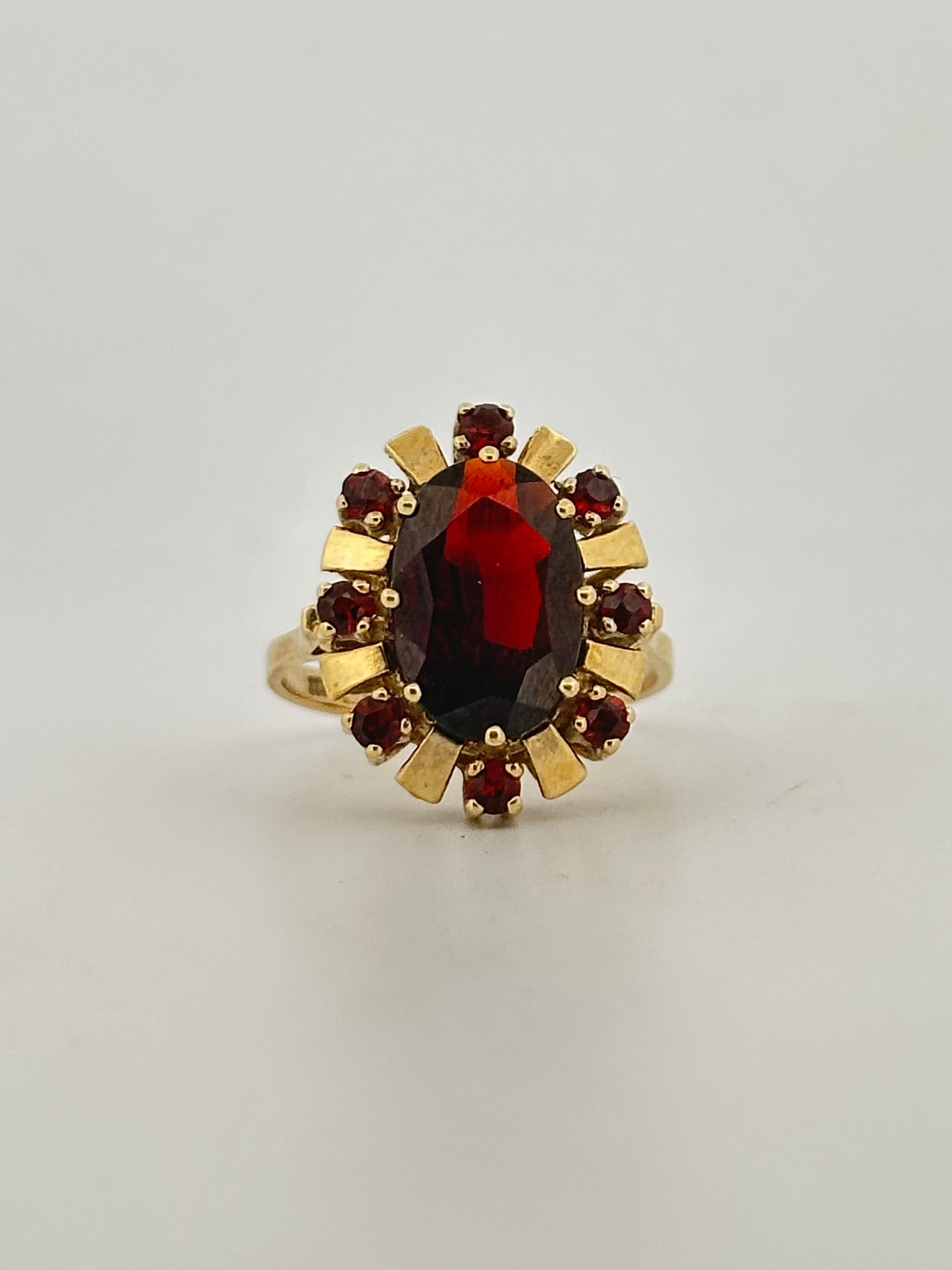 Vintage natural darker cocktail ring in 9k yellow gold