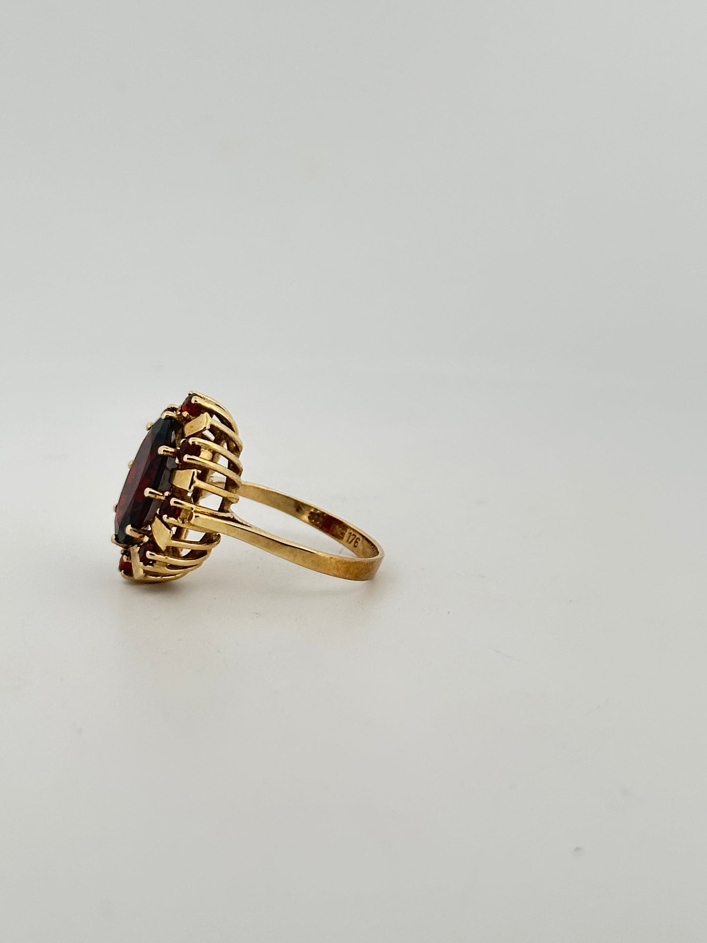 Vintage natural darker cocktail ring in 9k yellow gold