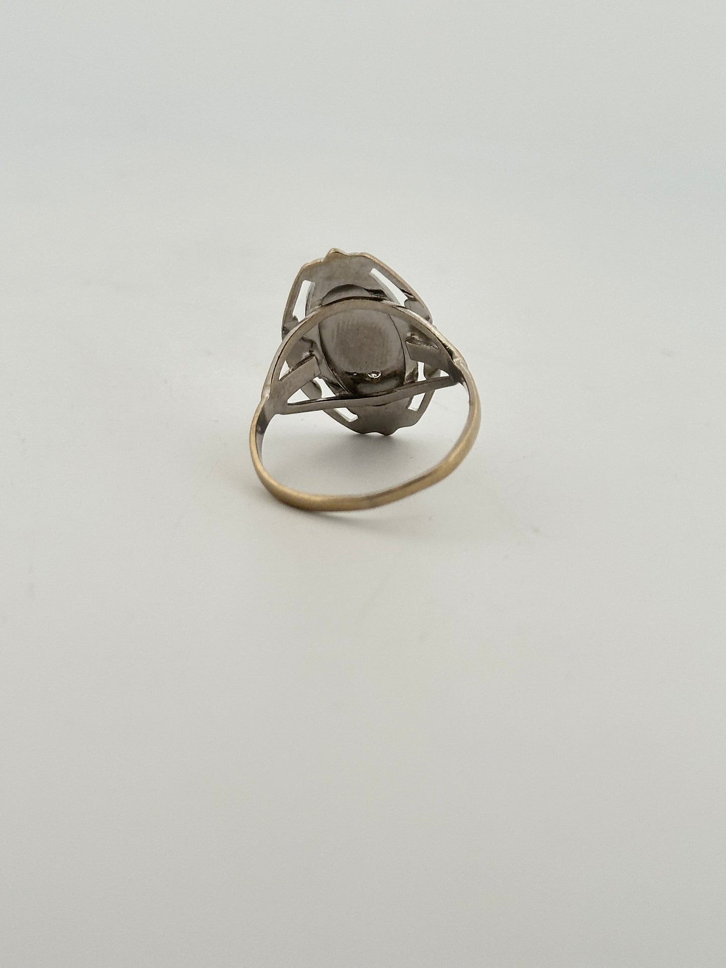 Vintage Diamond signet ring circa 1970s in 14k white gold