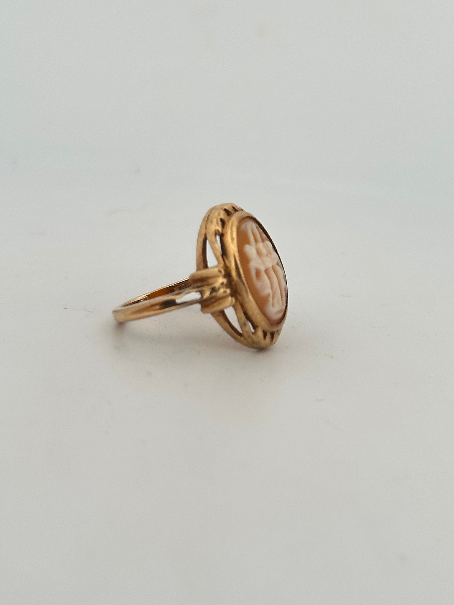 Antique Victorian three graces cameo ring in 10k yellow gold