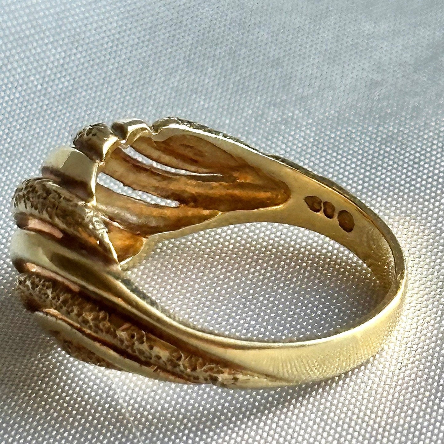 vintage 14k solid yellow gold cocktail wave ring - circa 1980s