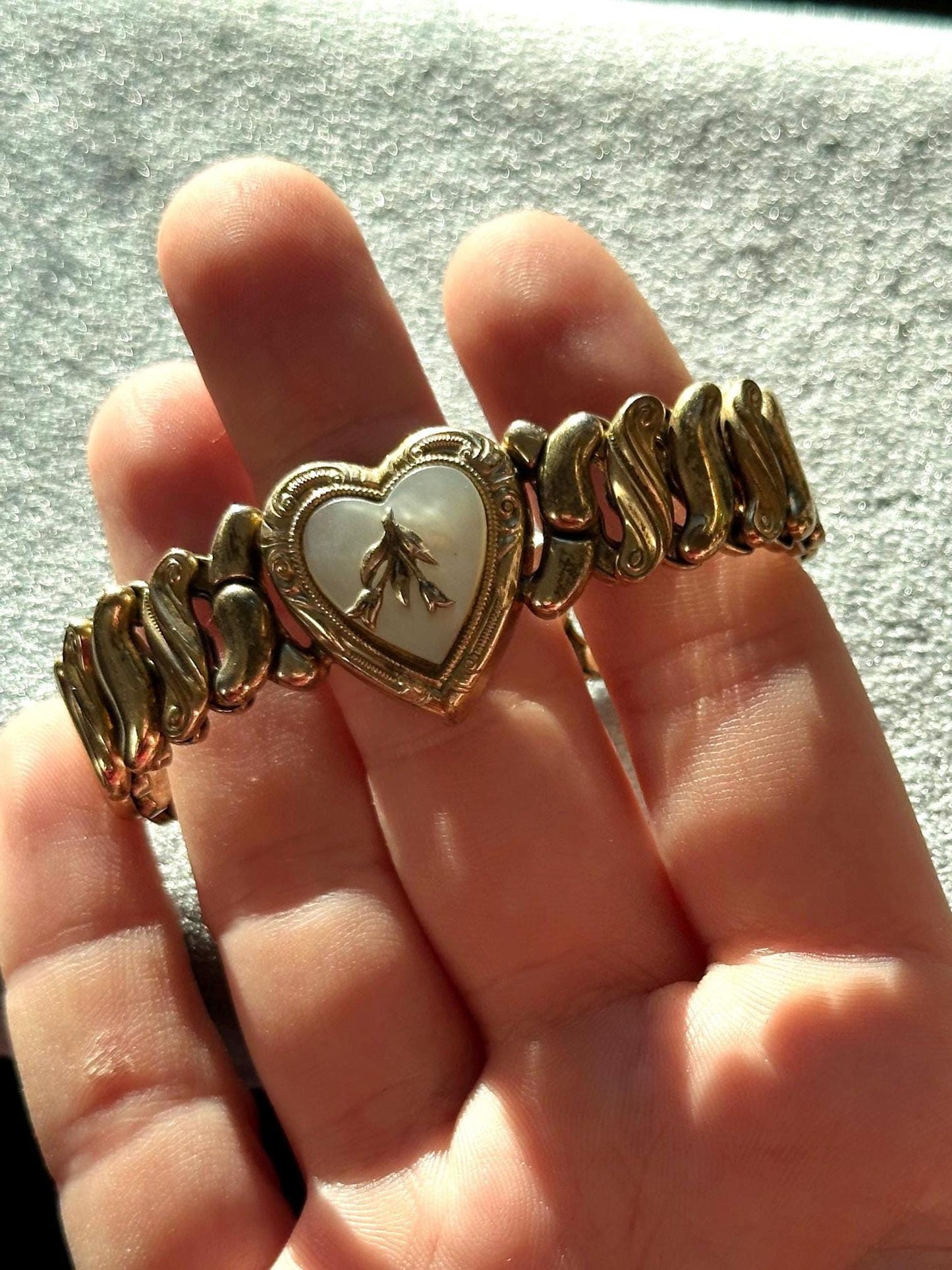 vintage sweetheart bracelet - 1942 gold filled expandable cuff bracelet