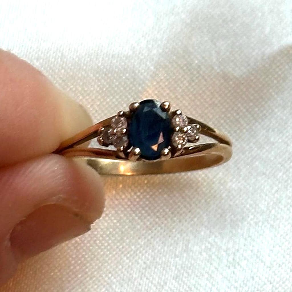 Vintage 14k sapphire and diamond ring - oval cut sapphire brilliant cut diamond band