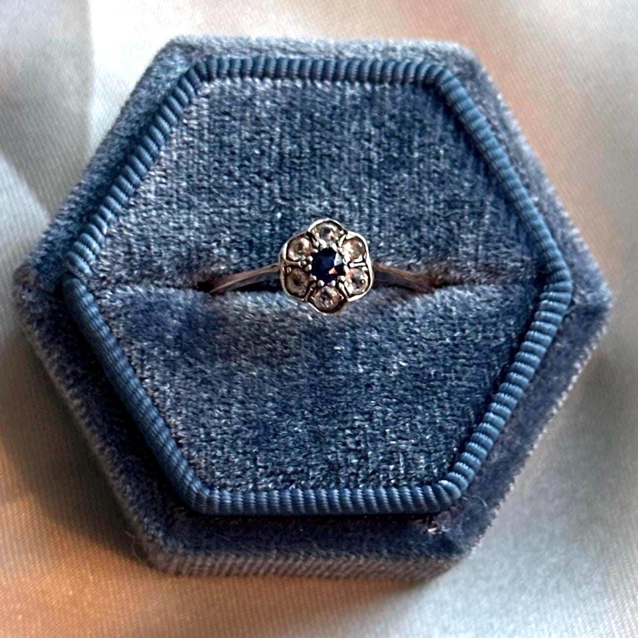 Antique Sapphire & Diamond Ring 18k 18ct Solid Gold 750 Dainty Cluster Flower Halo Gemstone Estate Rose Genuine Vintage Jewelry Jewellery